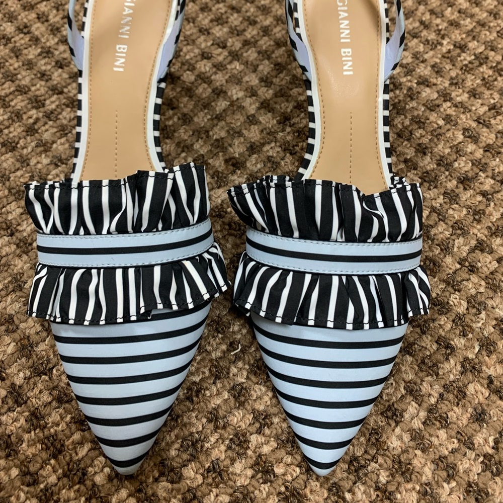 Very cute blue and black worms, heeled shoes, light powdered blue.